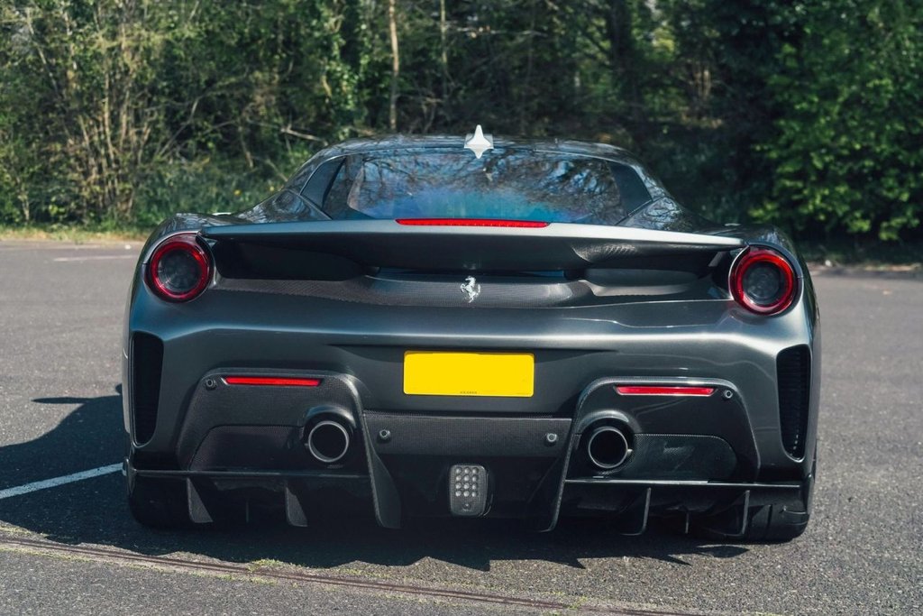 Used Ferrari 488 Pista 2019 for sale - 78167555: Photo 8