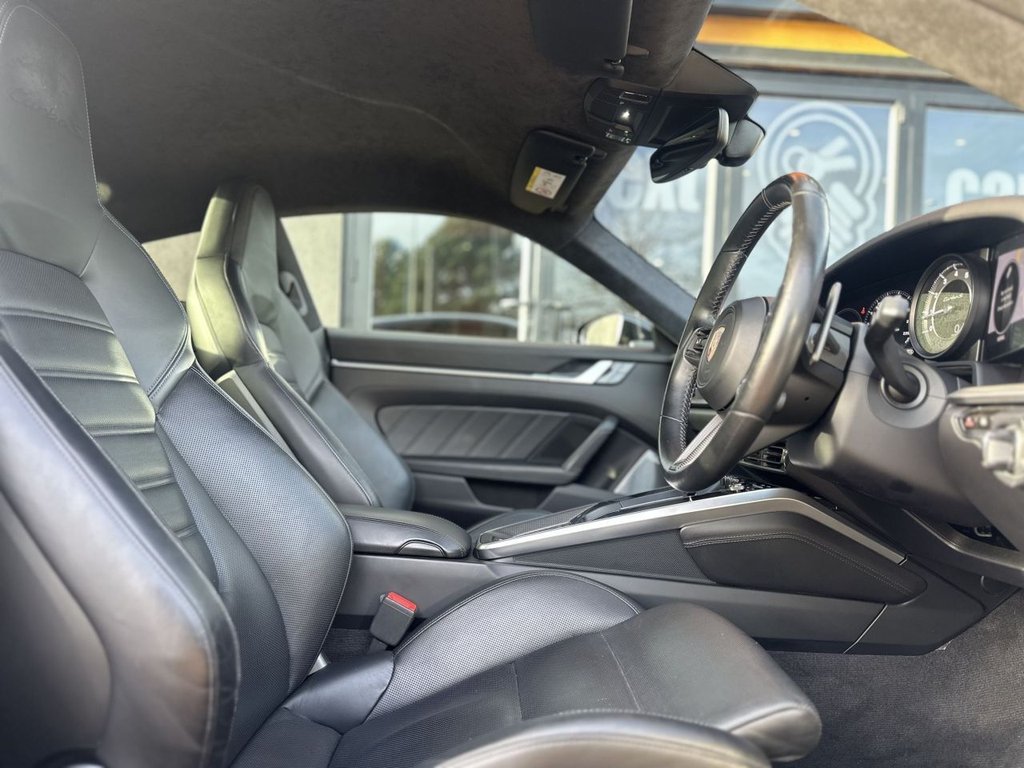 Used Porsche 911 2020 for sale - 78162497: Photo 18