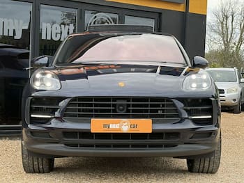 Used Porsche Macan 2021 for sale - 79805107: Photo