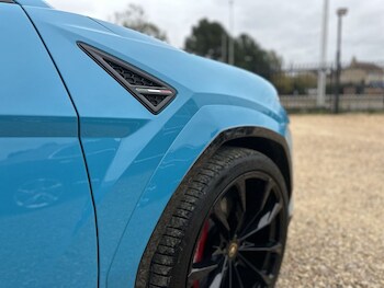 Used Lamborghini Urus 2020 for sale - 76273982: Photo