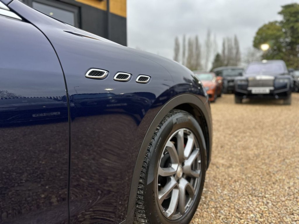 Used Maserati Levante 2018 for sale - 78162448: Photo 11