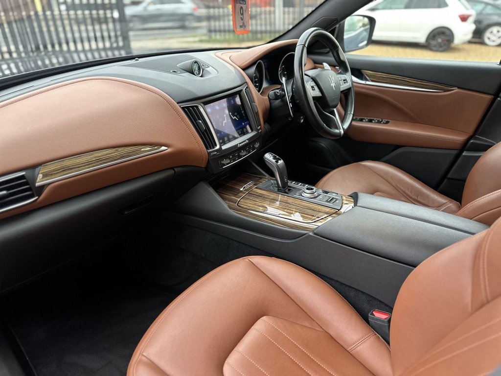 Used Maserati Levante 2018 for sale - 78162448: Photo 16