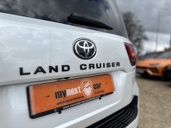 Used Toyota Landcruiser 2024 for sale - 74016460: Photo 10