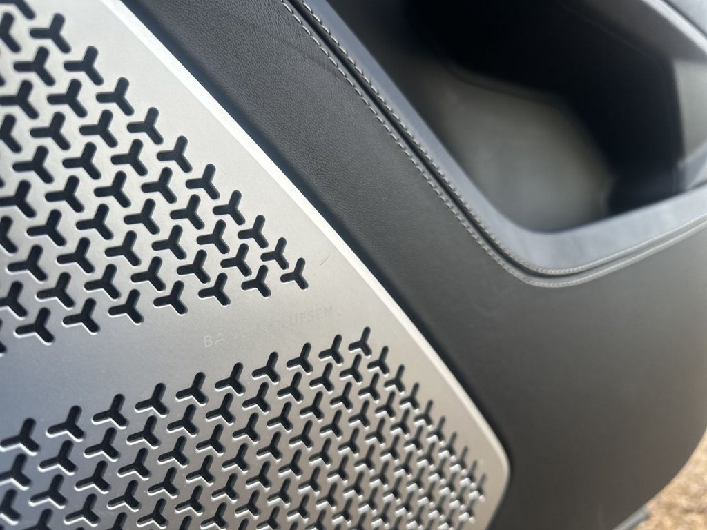 Used Lamborghini Urus 2022 for sale - 77341986: Photo 24