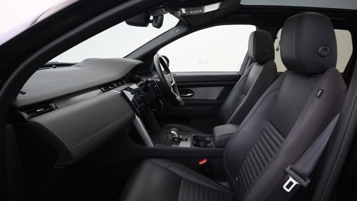 Used Land Rover Discovery Sport 2023 for sale - 78162507: Photo 4