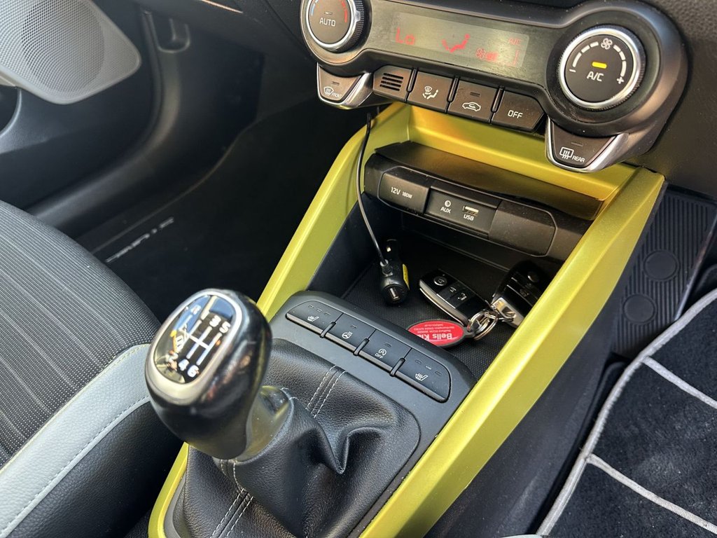 Used Kia Stonic 2018 for sale - 76029193: Photo 15