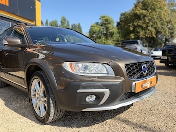 Used Volvo XC70 2015 for sale - 79608028: Photo