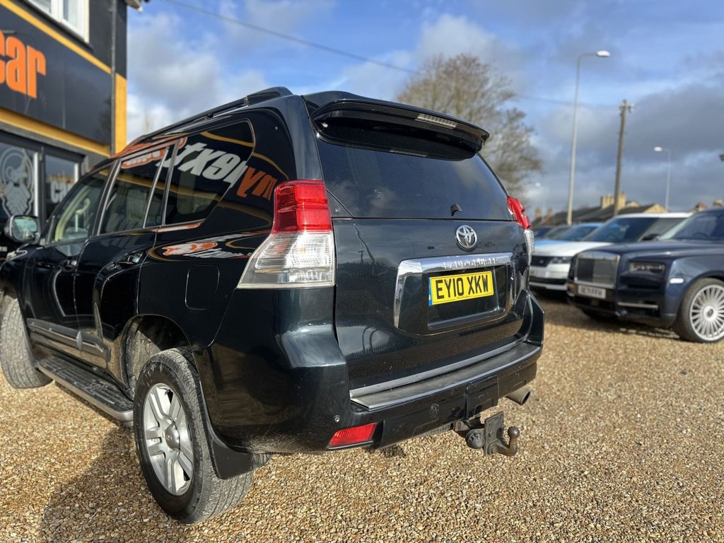 Used Toyota Land Cruiser 2010 for sale - 77499212: Photo 7