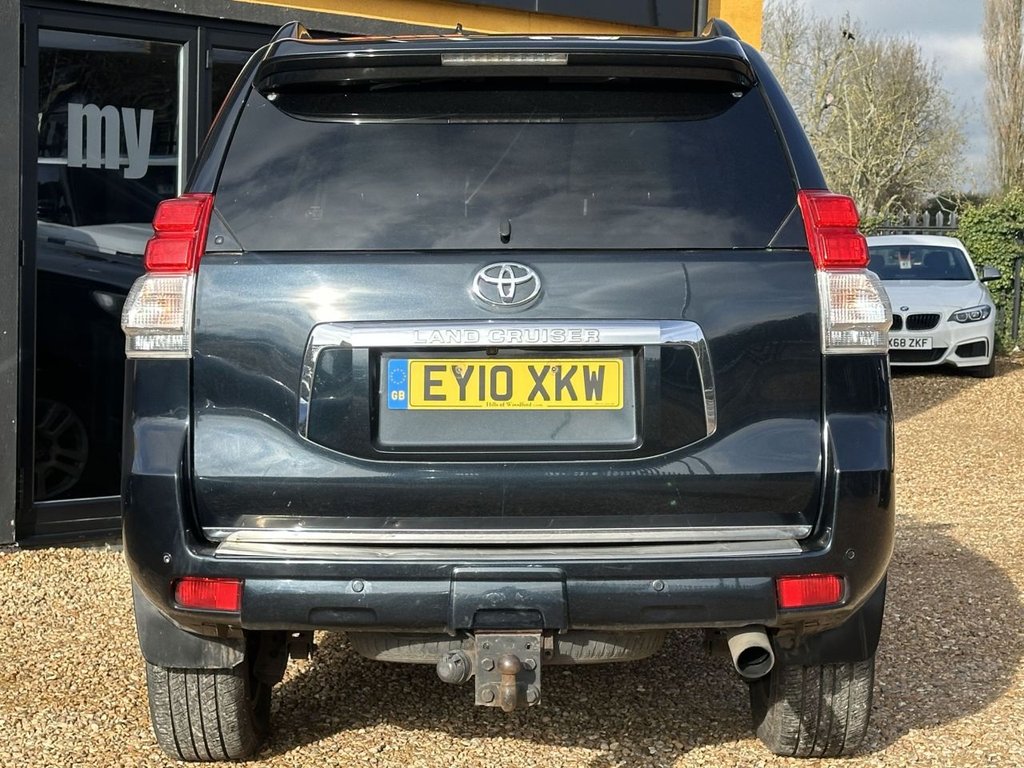 Used Toyota Land Cruiser 2010 for sale - 77499212: Photo 8