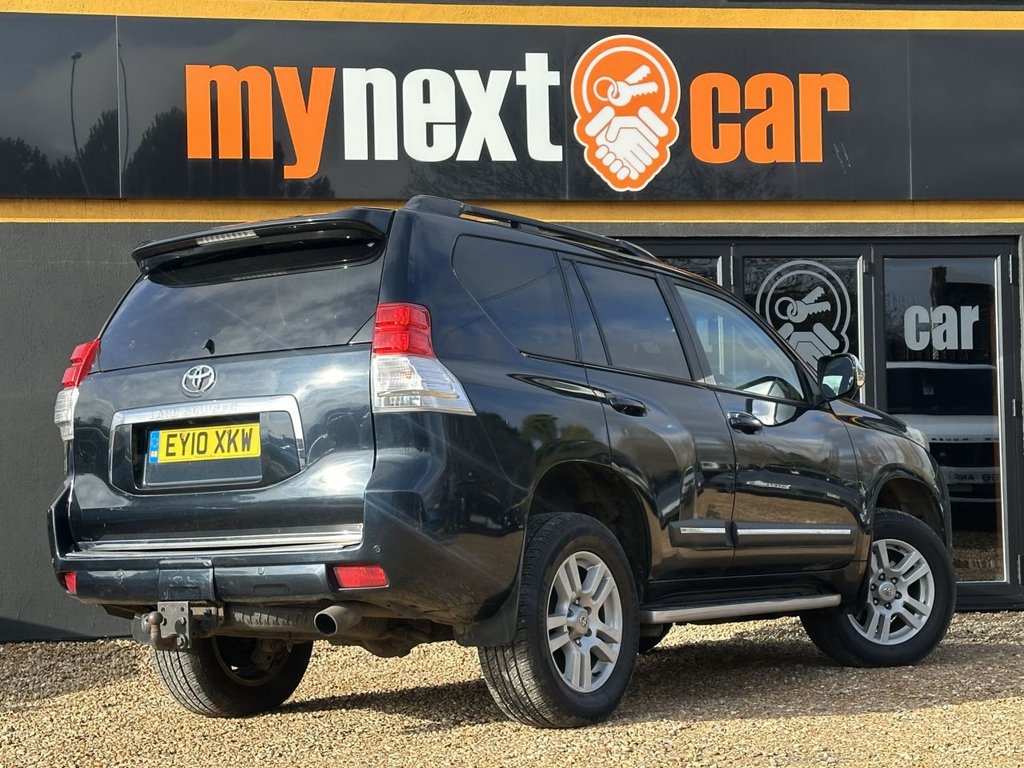 Used Toyota Land Cruiser 2010 for sale - 77499212: Photo 9