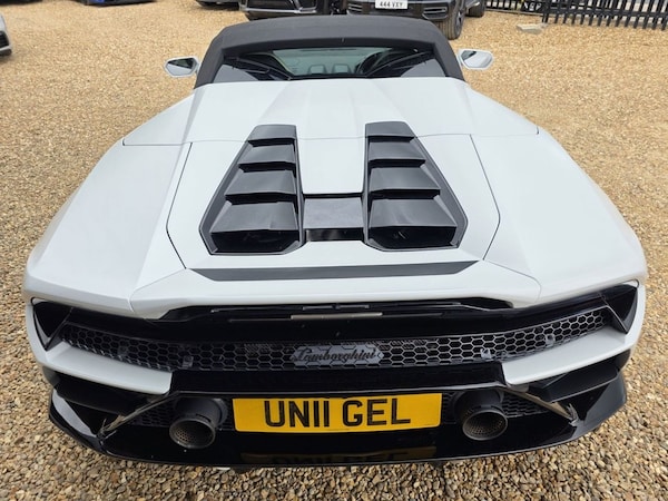 Used Lamborghini Huracan 2020 for sale - 74649822: Photo 16