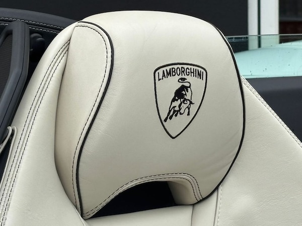 Used Lamborghini Huracan 2020 for sale - 74649822: Photo 29