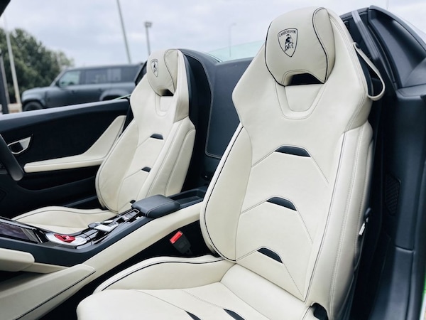 Used Lamborghini Huracan 2020 for sale - 74649822: Photo 33
