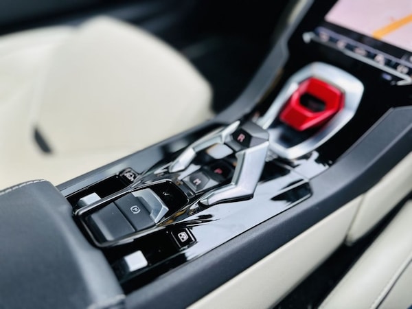 Used Lamborghini Huracan 2020 for sale - 74649822: Photo 36