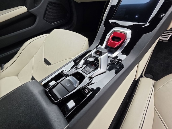 Used Lamborghini Huracan 2020 for sale - 74649822: Photo 37