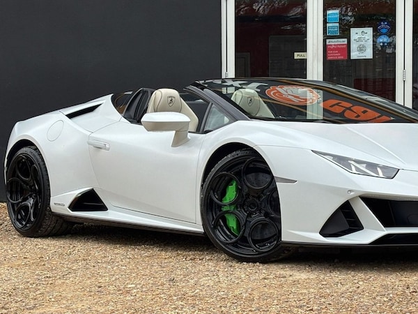 Used Lamborghini Huracan 2020 for sale - 74649822: Photo 4