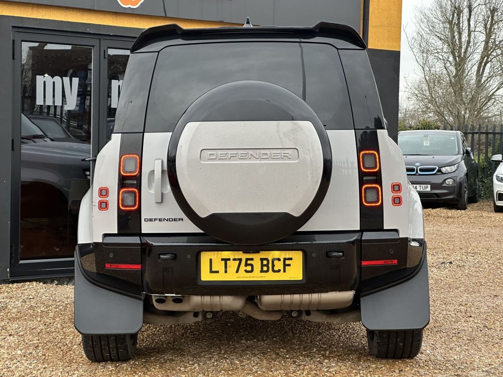 Used Land Rover Defender 2025 for sale - 77161837: Photo 11