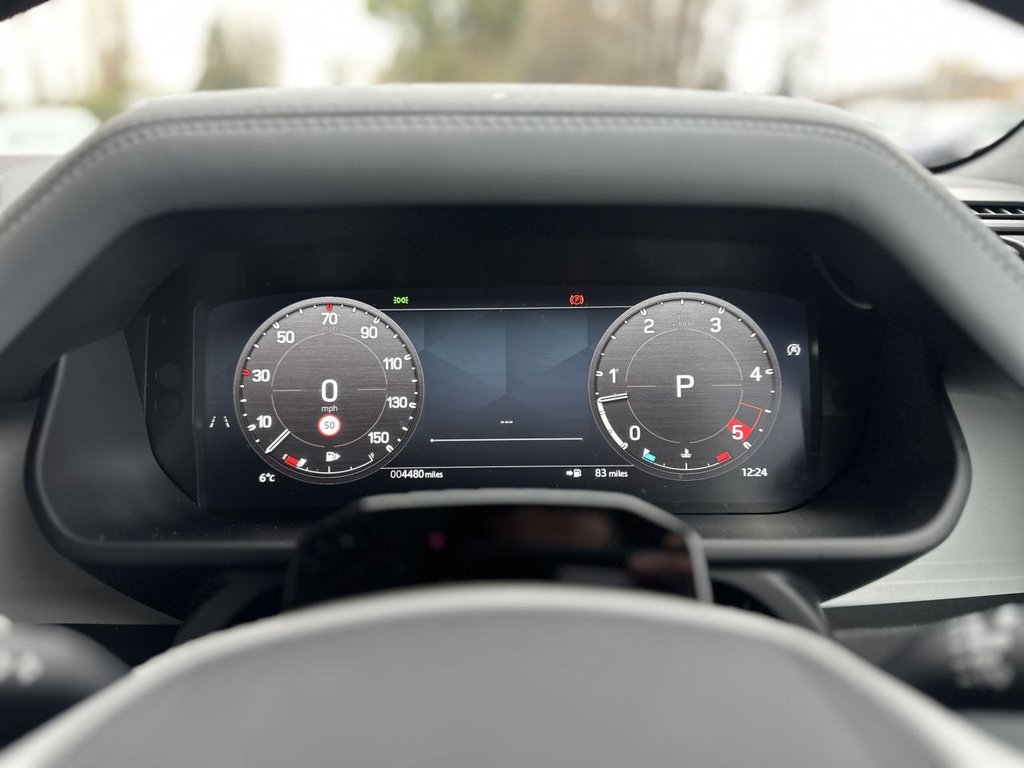 Used Land Rover Defender 2025 for sale - 77161837: Photo 19