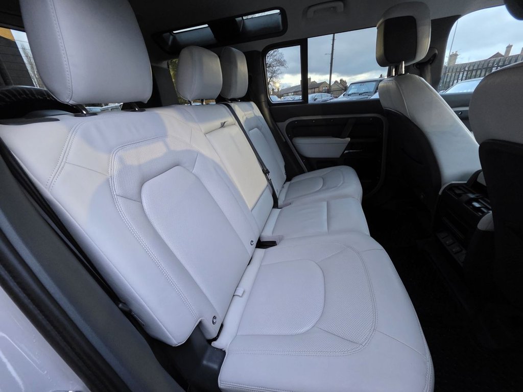 Used Land Rover Defender 2025 for sale - 77161837: Photo 29
