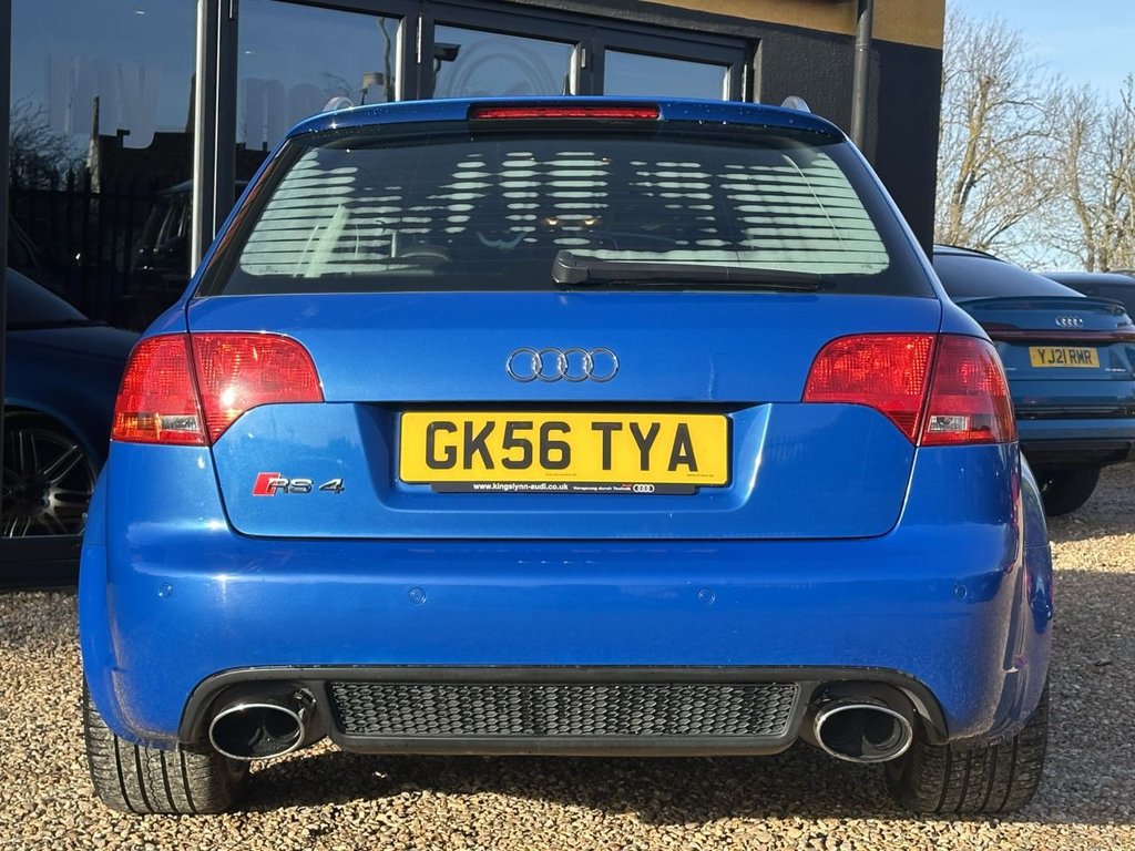 Used Audi RS4 2006 for sale - 76934549: Photo 11