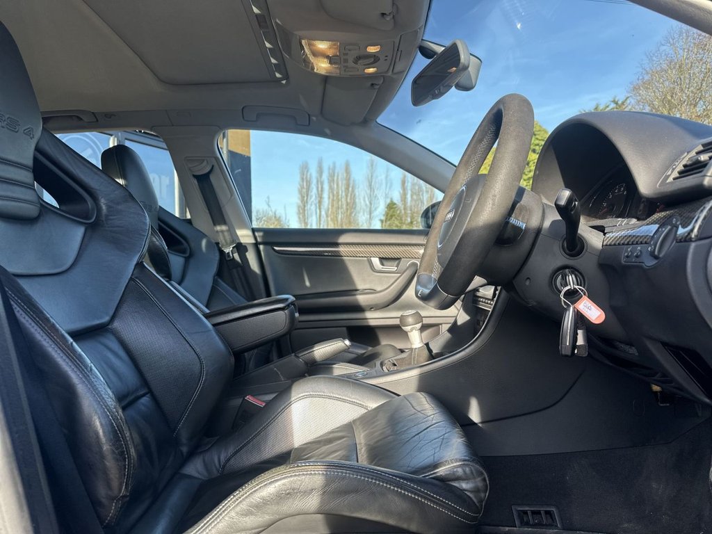 Used Audi RS4 2006 for sale - 76934549: Photo 16