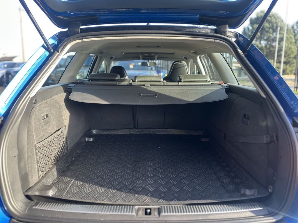 Used Audi RS4 2006 for sale - 76934549: Photo 21