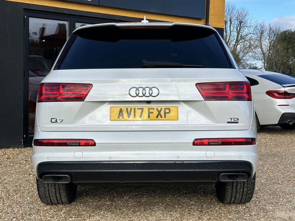 Used Audi Q7 2017 for sale - 76376178: Photo 8
