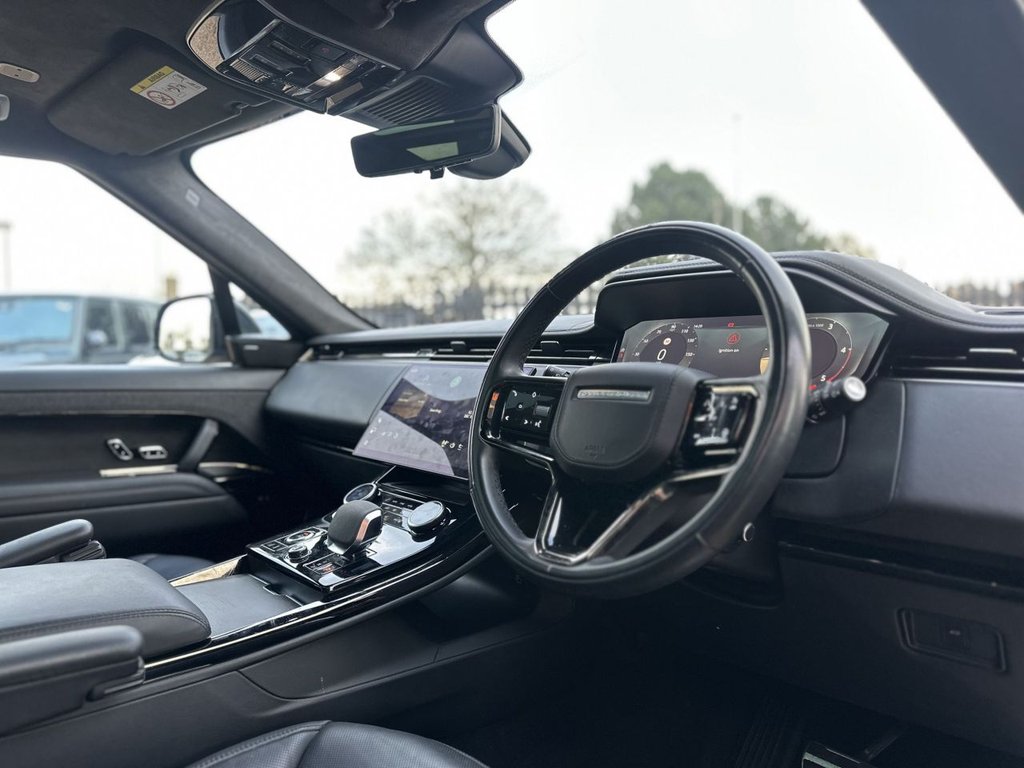 Used Land Rover Range Rover Sport 2023 for sale - 76454712: Photo 11