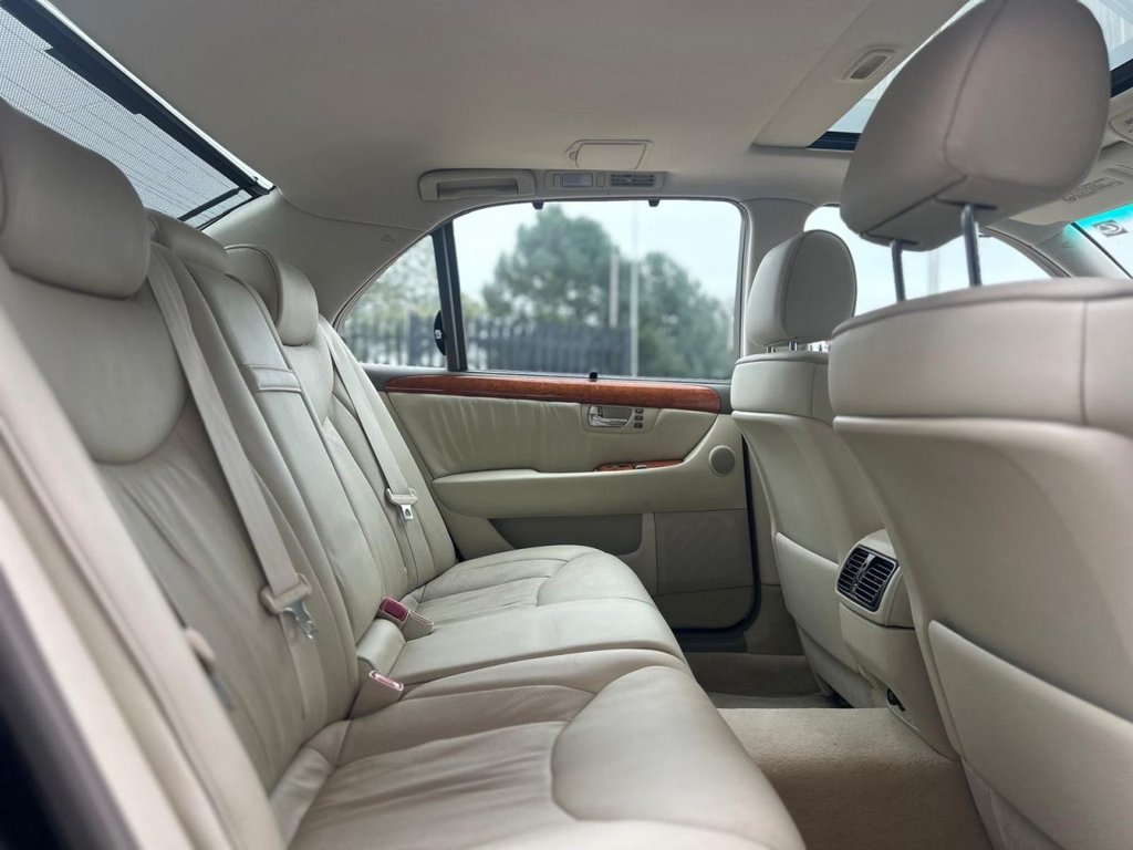 Used Lexus LS 2004 for sale - 76210444: Photo 17
