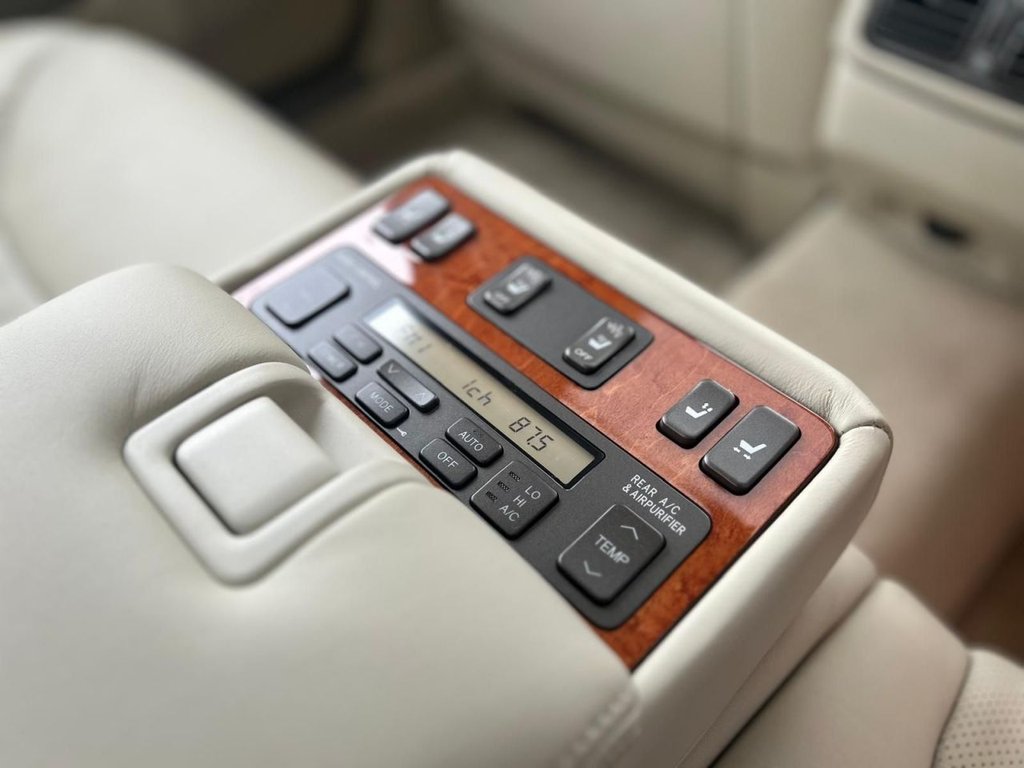 Used Lexus LS 2004 for sale - 76210444: Photo 21