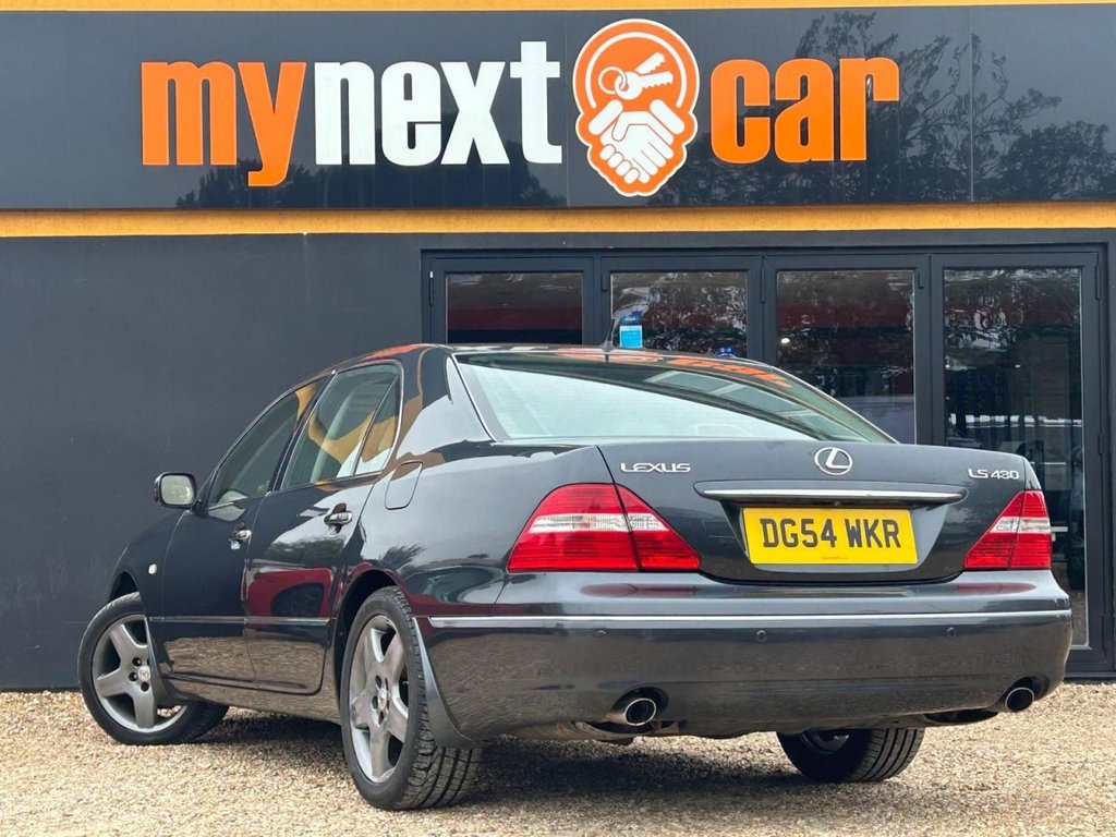 Used Lexus LS 2004 for sale - 76210444: Photo 6