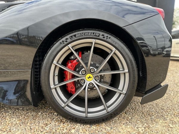 Used Ferrari 488 2020 for sale - 75352835: Photo 9
