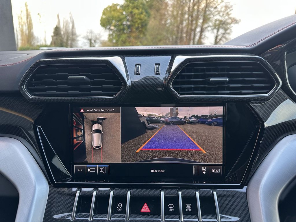 Used Lamborghini Urus 2020 for sale - 76595877: Photo 23