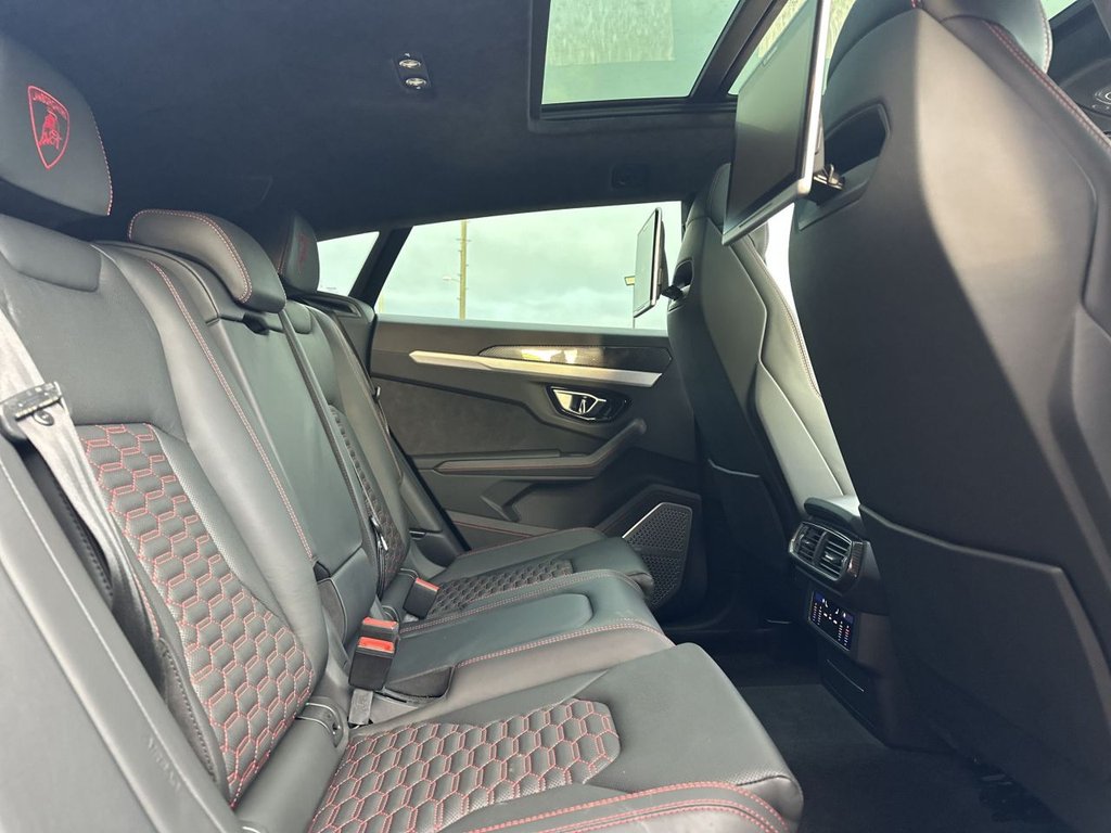 Used Lamborghini Urus 2020 for sale - 76595877: Photo 31