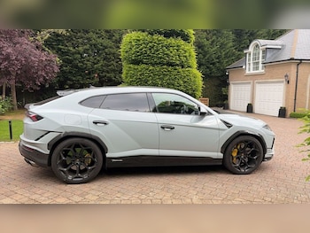 Used Lamborghini Urus 2025 for sale - 78539833: Photo
