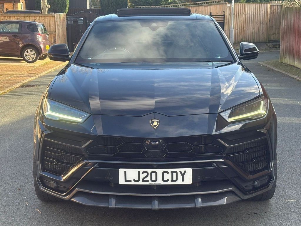 Used Lamborghini Urus 2020 for sale - 76642407: Photo 2