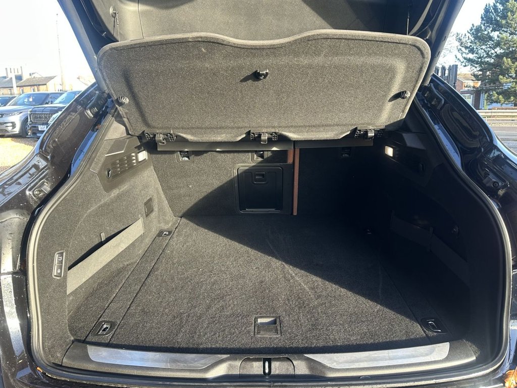 Used Maserati Levante 2019 for sale - 76758666: Photo 27