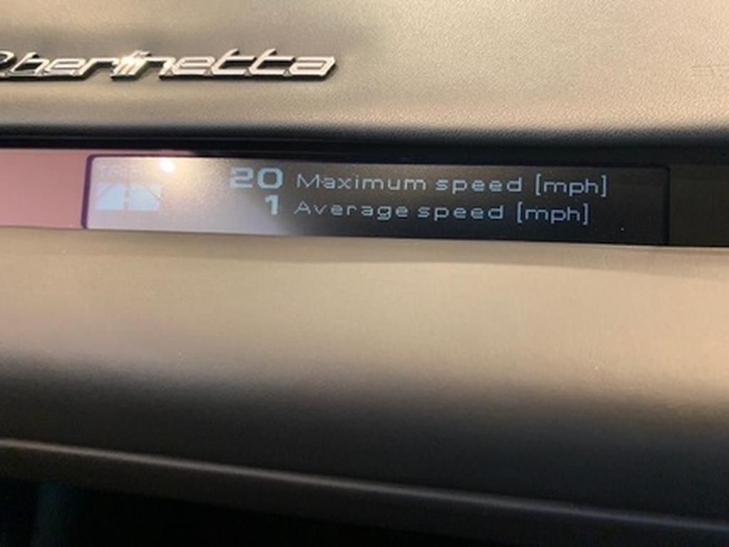 Used Ferrari F12 Berlinetta 2015 for sale - 76605196: Photo 9