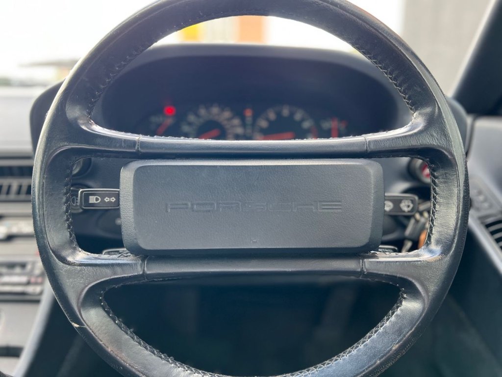 Used Porsche 928 1990 for sale - 78162409: Photo 13