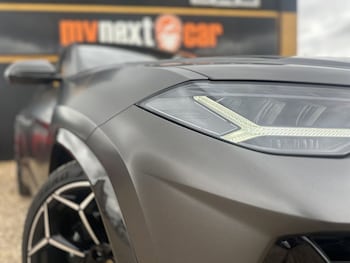 Used Lamborghini Urus 2023 for sale - 76210310: Photo