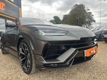 Used Lamborghini Urus 2023 for sale - 76210310: Photo