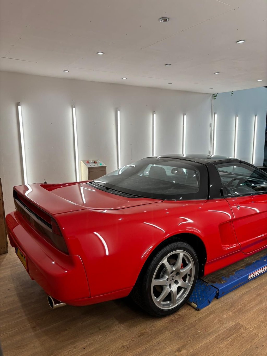 Used Honda NSX 1995 for sale - 78162432: Photo 32