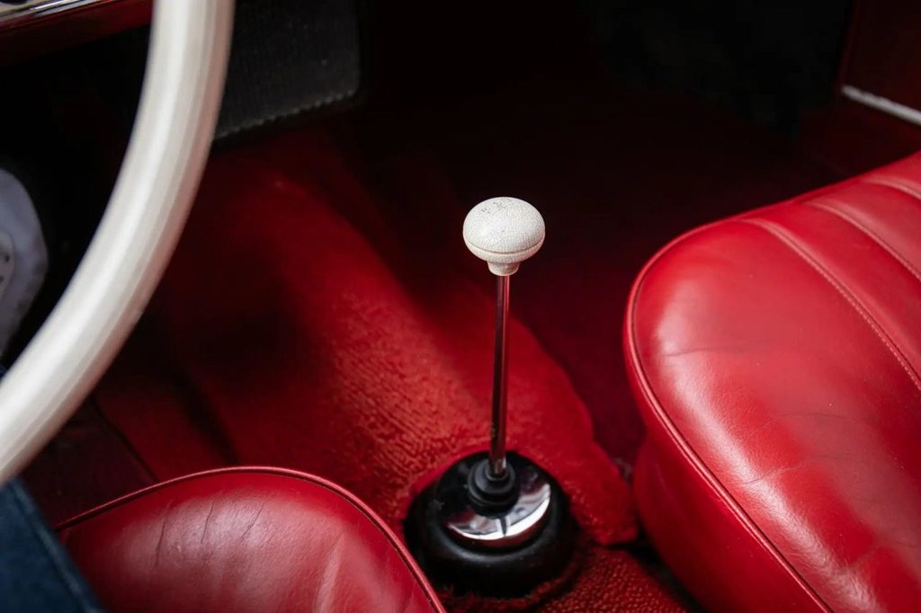 Used Mercedes-Benz 190 SL 2014 for sale - 78162418: Photo 15