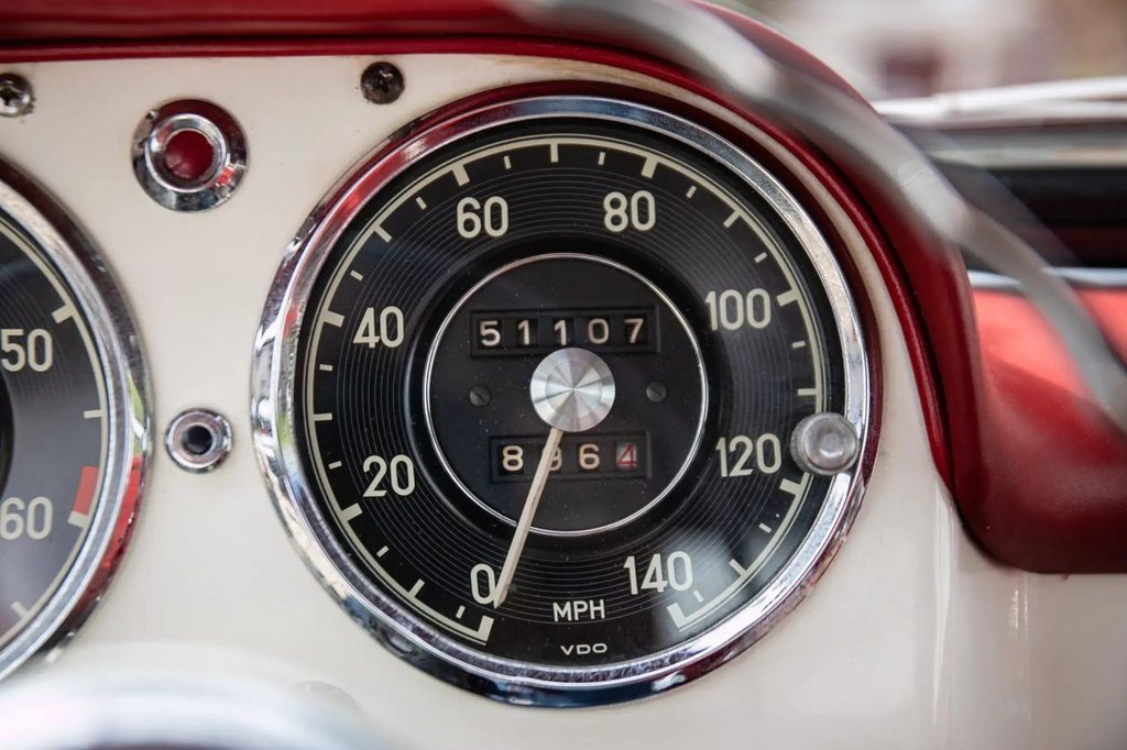 Used Mercedes-Benz 190 SL 2014 for sale - 78162418: Photo 17