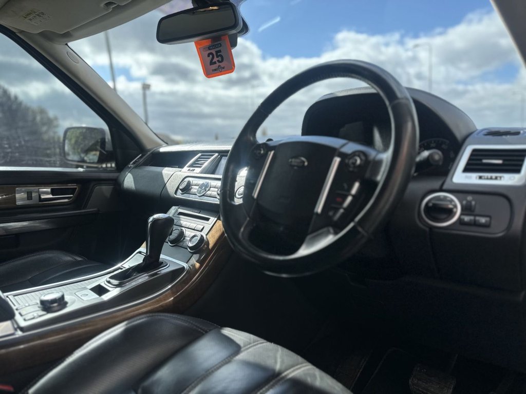 Used Land Rover Range Rover Sport 2009 for sale - 78162456: Photo 14