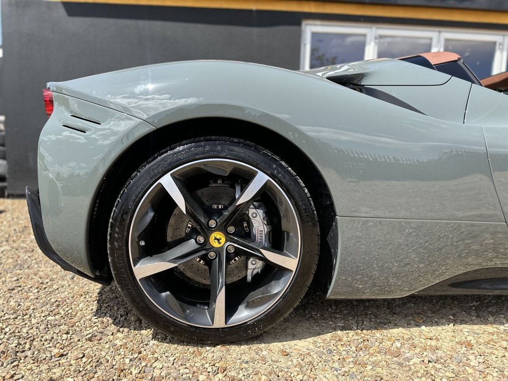 Used Ferrari SF90 Spider 2024 for sale - 78162461: Photo 22