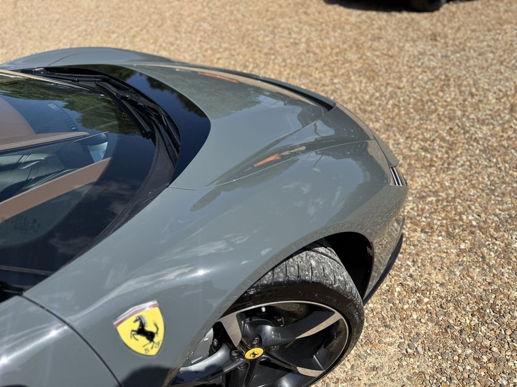 Used Ferrari SF90 Spider 2024 for sale - 78162461: Photo 24