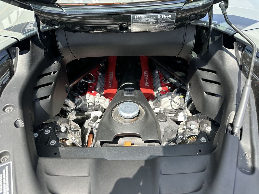 Used Ferrari SF90 Spider 2024 for sale - 78162461: Photo 26