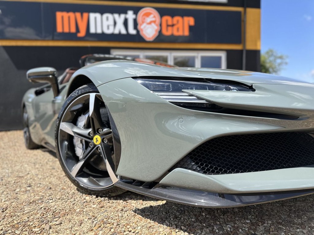 Used Ferrari SF90 Spider 2024 for sale - 78162461: Photo 3