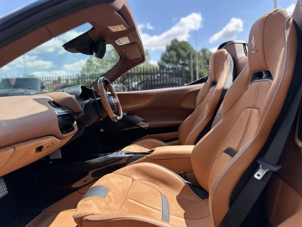 Used Ferrari SF90 Spider 2024 for sale - 78162461: Photo 30